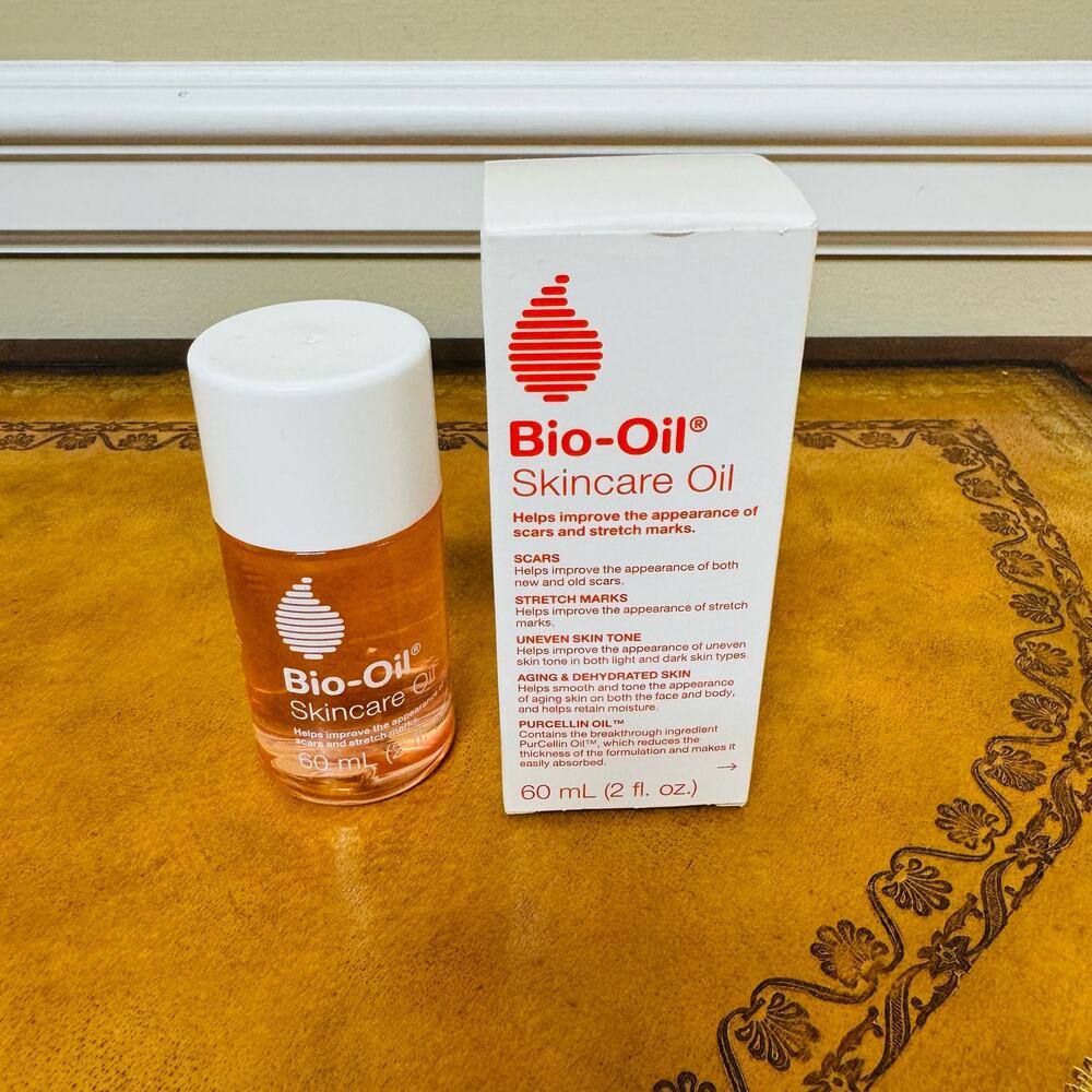 Bio-Oil Skincare Oil for Scars & Stretchmarks, Serum Hydrates Skin NEW